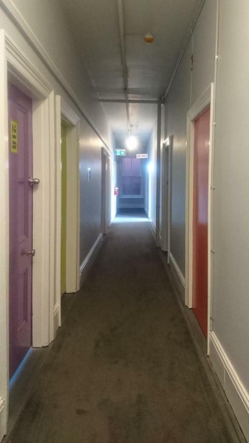 Backpackers Imperial Hotel Hobart Buitenkant foto