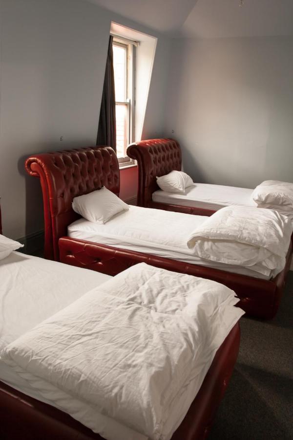 Backpackers Imperial Hotel Hobart Buitenkant foto