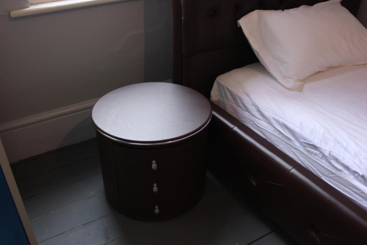 Backpackers Imperial Hotel Hobart Buitenkant foto